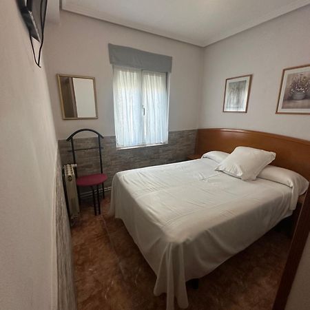 Pension Serafin Avilés Dış mekan fotoğraf