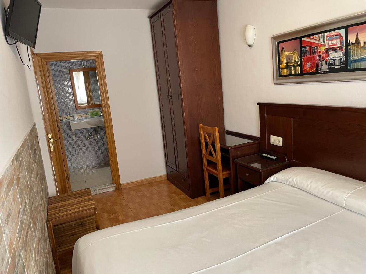 Pension Serafin Avilés Dış mekan fotoğraf